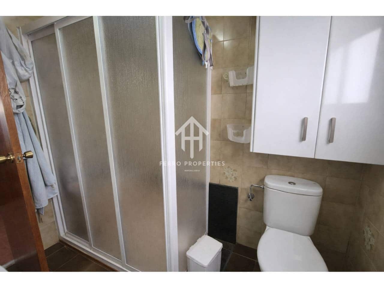 10 soverom Hus til salgs i Loja med garasje - € 139 000 (Ref: 9777528)