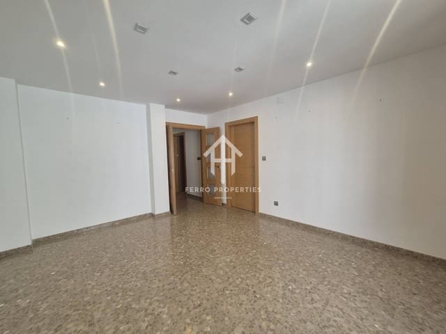 2 slaapkamer Flat te koop in Loja - € 130.000 (Ref: 9783523)