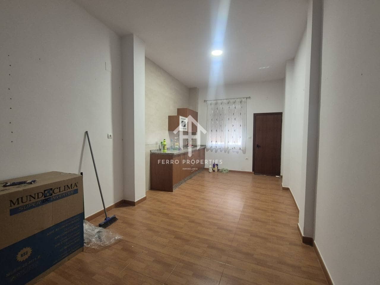 2 slaapkamer Flat te koop in Loja - € 130.000 (Ref: 9783523)