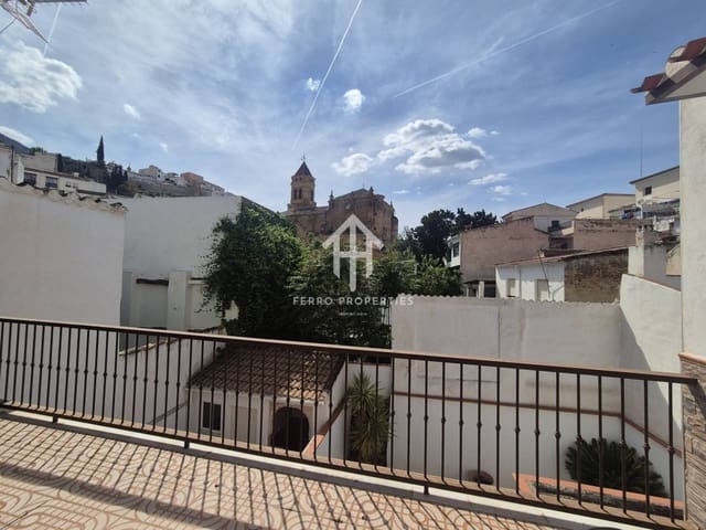 2 slaapkamer Flat te koop in Loja - € 130.000 (Ref: 9783523)