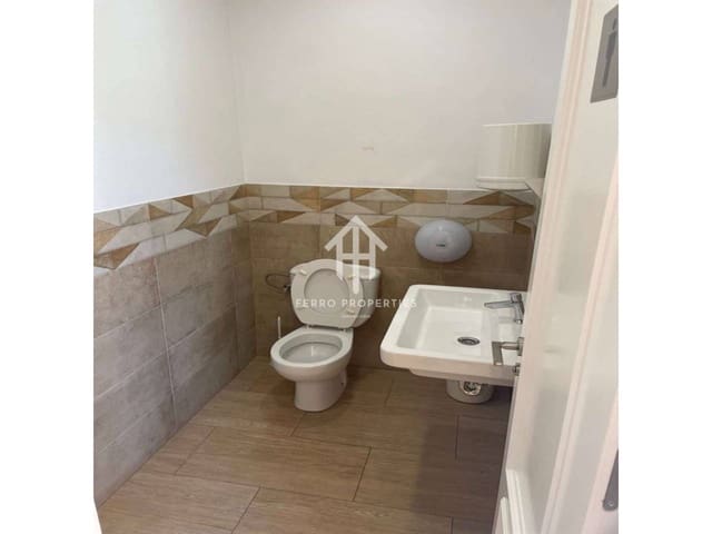 Restaurant/Bar for sale in Riofrío, Loja - € 650,000 (Ref: 9788081)