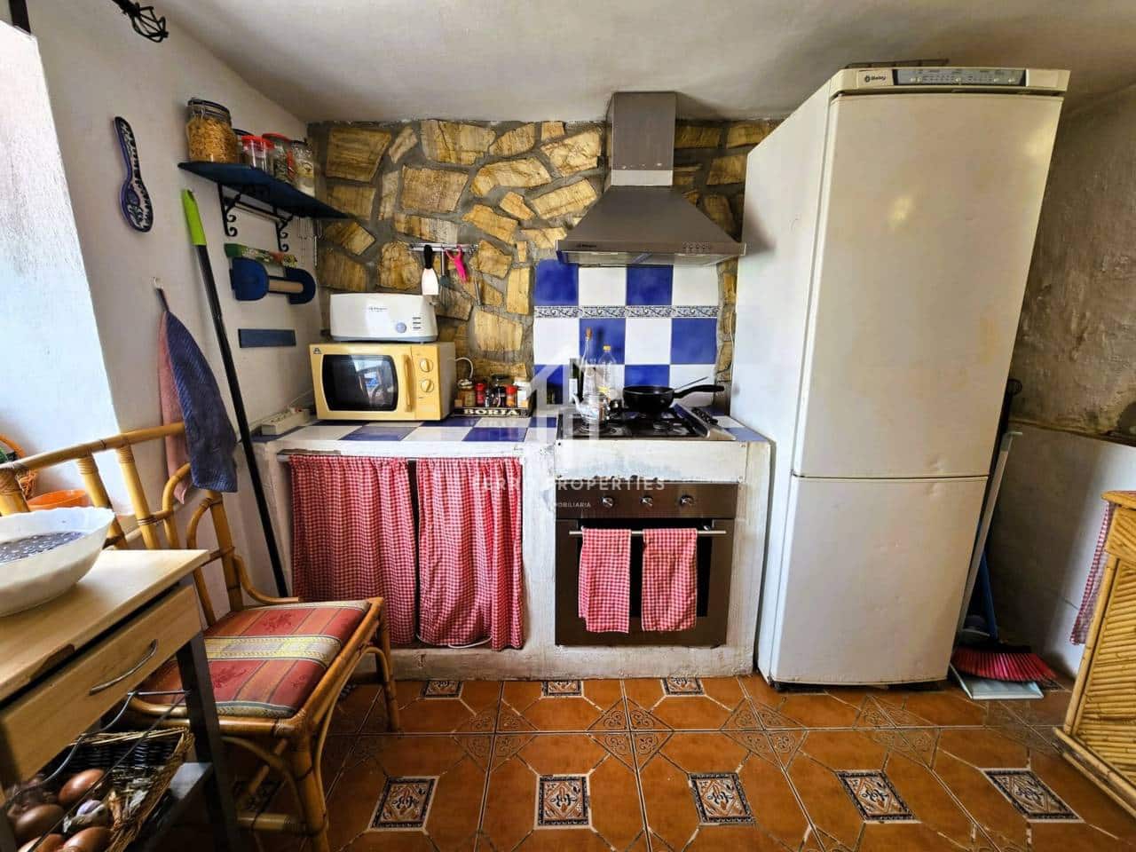 3 Zimmer Haus zu verkaufen in Loja - 119.900 € (Ref: 9788082)