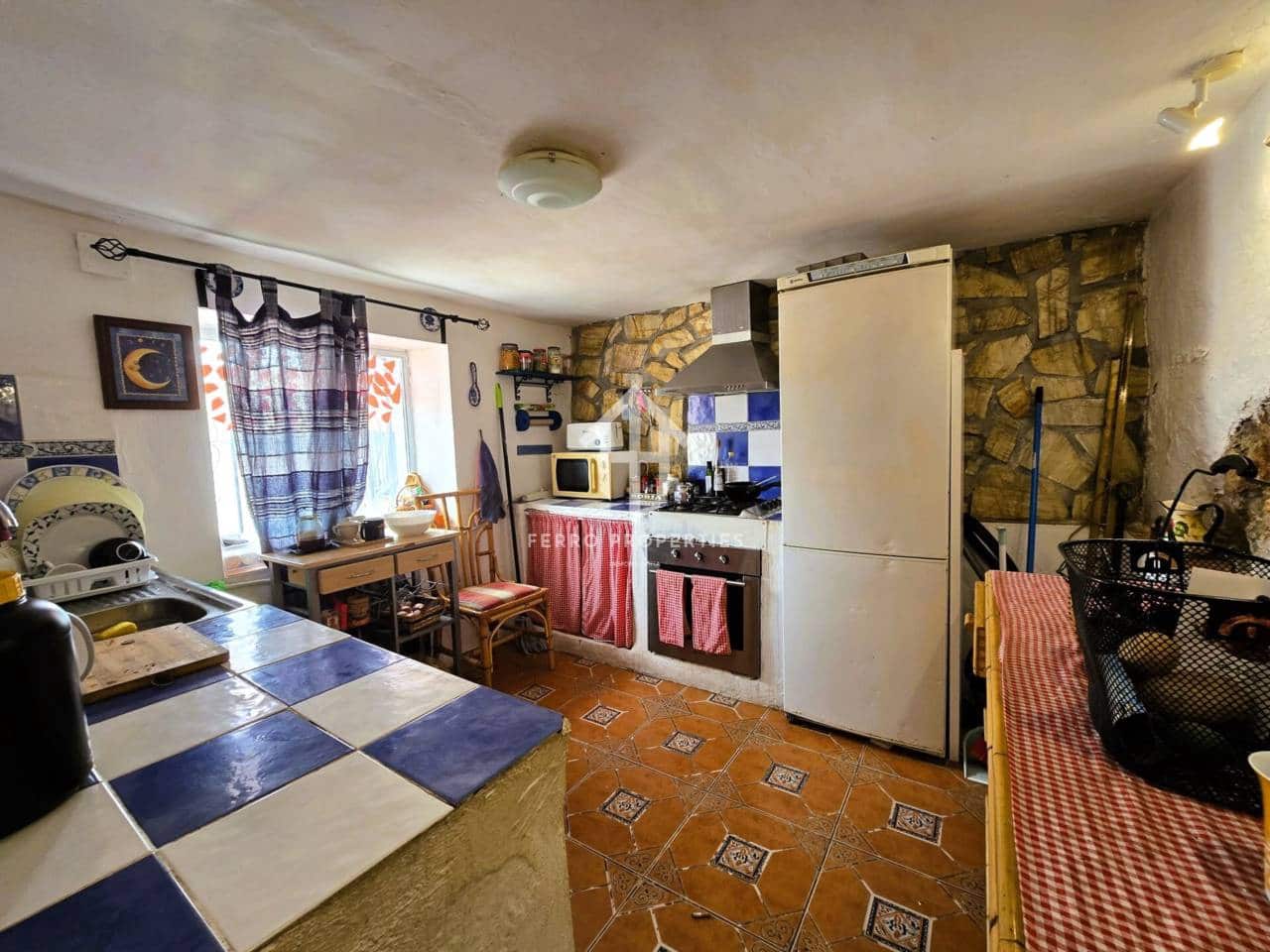 3 Zimmer Haus zu verkaufen in Loja - 119.900 € (Ref: 9788082)