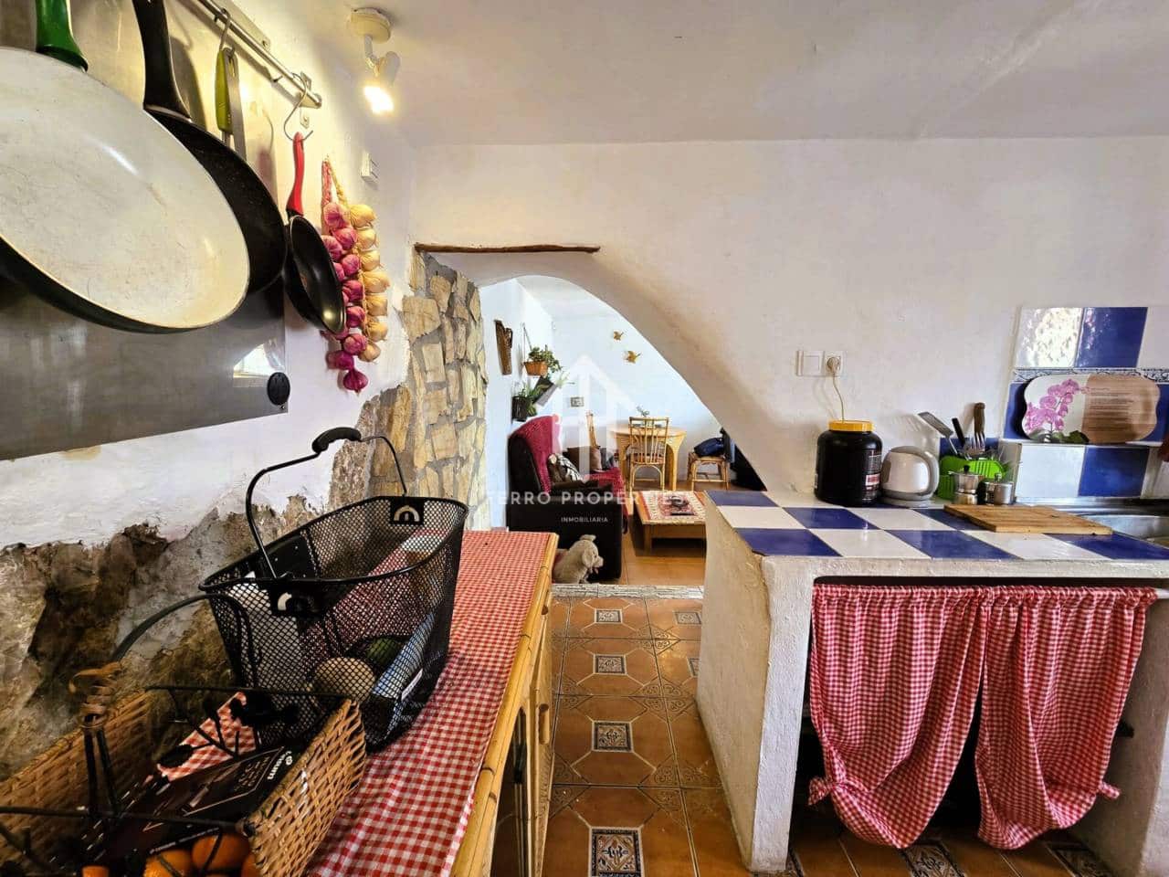 3 Zimmer Haus zu verkaufen in Loja - 119.900 € (Ref: 9788082)