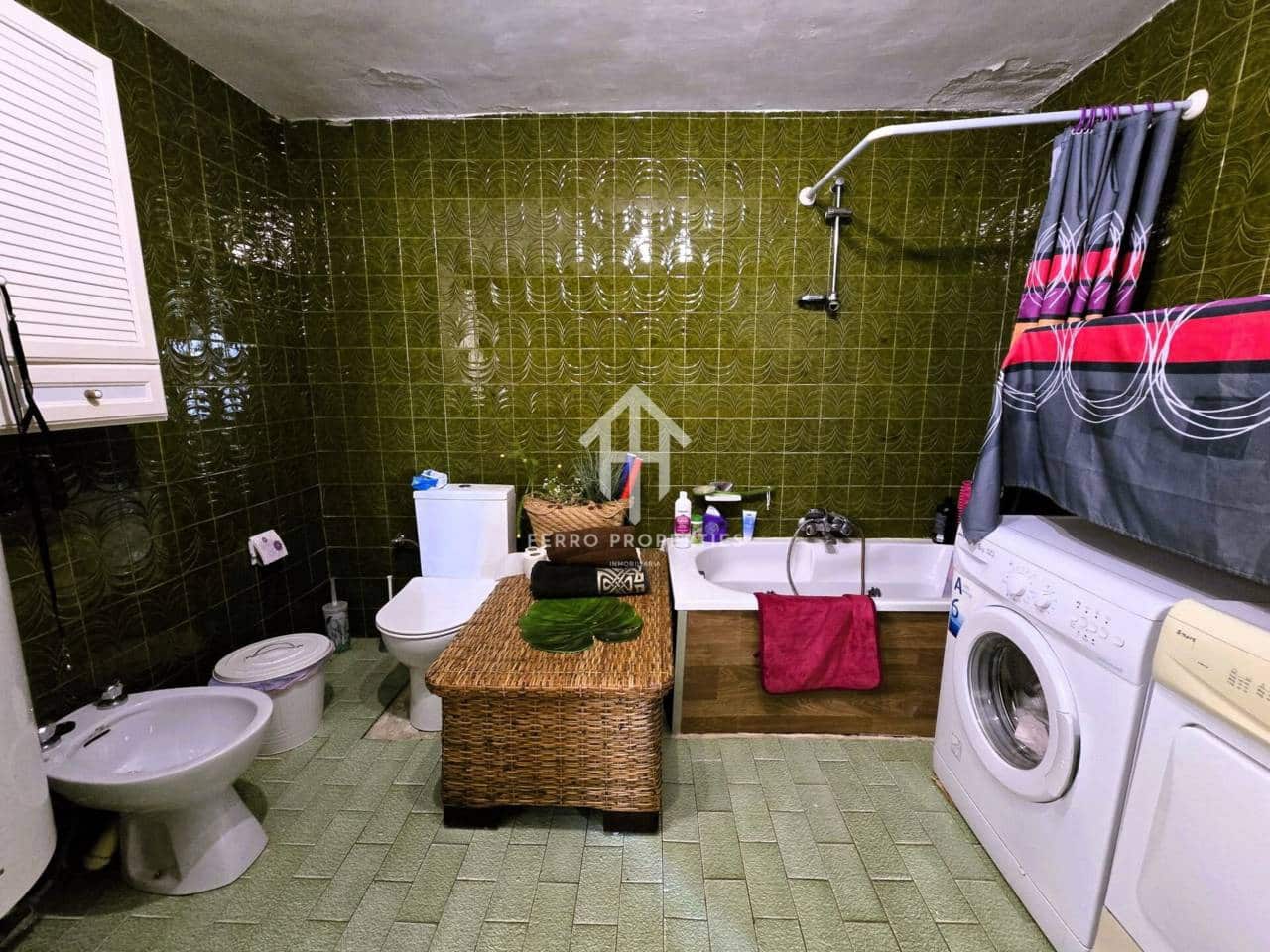 3 Zimmer Haus zu verkaufen in Loja - 119.900 € (Ref: 9788082)