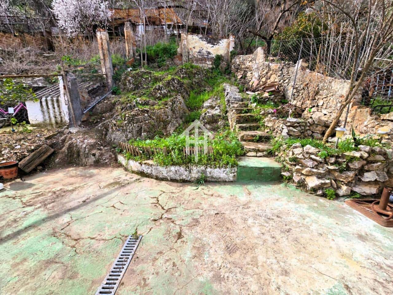 3 Zimmer Haus zu verkaufen in Loja - 119.900 € (Ref: 9788082)