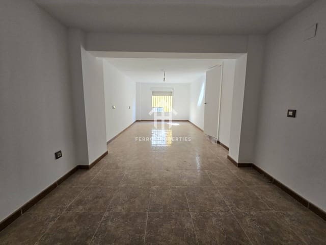 6 sovrum Hus till salu i Peligros med garage - 217 000 € (Ref: 9796092)