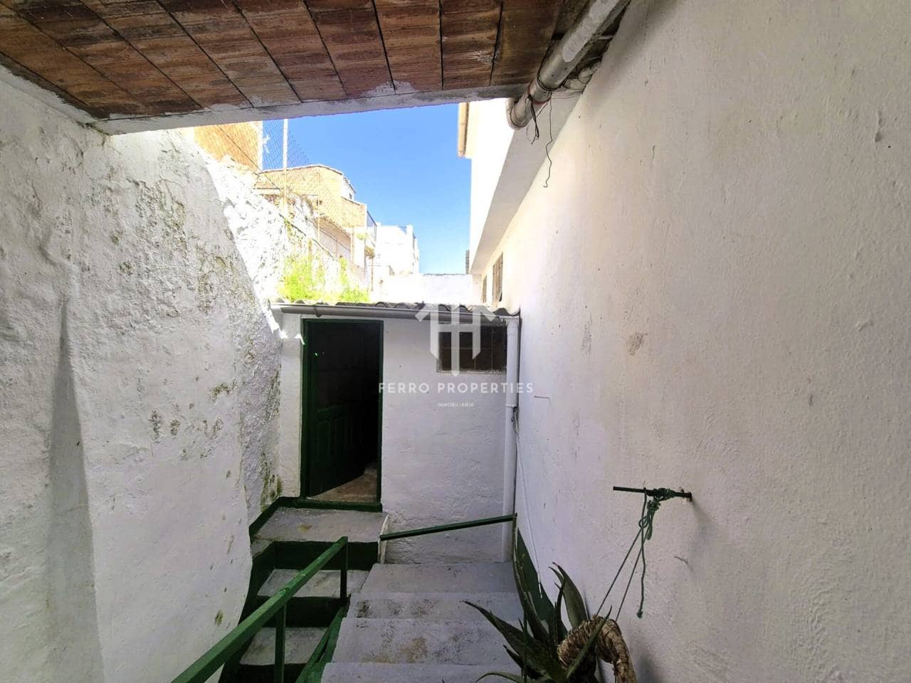 Casa de 3 habitaciones en Ventorros de Balerma en venta - 70.000 € (Ref: 9798488)