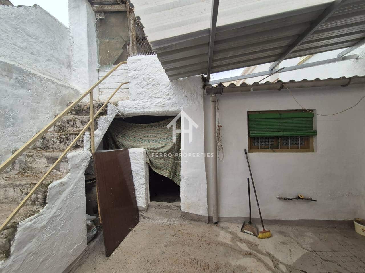 6 bedroom Townhouse for sale in Salar - € 53,900 (Ref: 9800946)