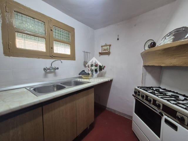 Casa de 6 habitaciones en Salar en venta - 53.900 € (Ref: 9800946)