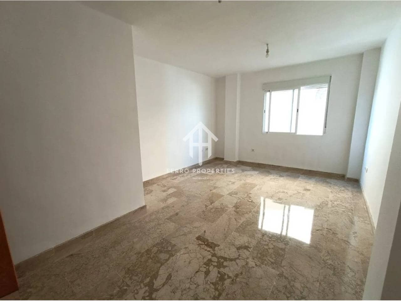 Piso de 2 habitaciones en Cijuela en venta con garaje - 128.500 € (Ref: 9815394)