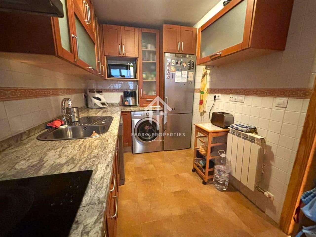 3 sovrum Lägenhet till salu i Atarfe med pool garage - 185 000 € (Ref: 9815396)