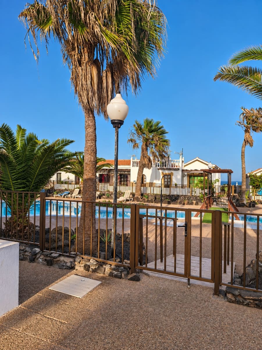 1 bedroom Bungalow for sale in Nuevo Horizonte with pool - € 150,000 (Ref: 10085539)