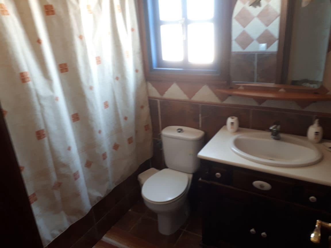 3 bedroom Villa for sale in Antigua with pool garage - € 450,000 (Ref: 9125836)