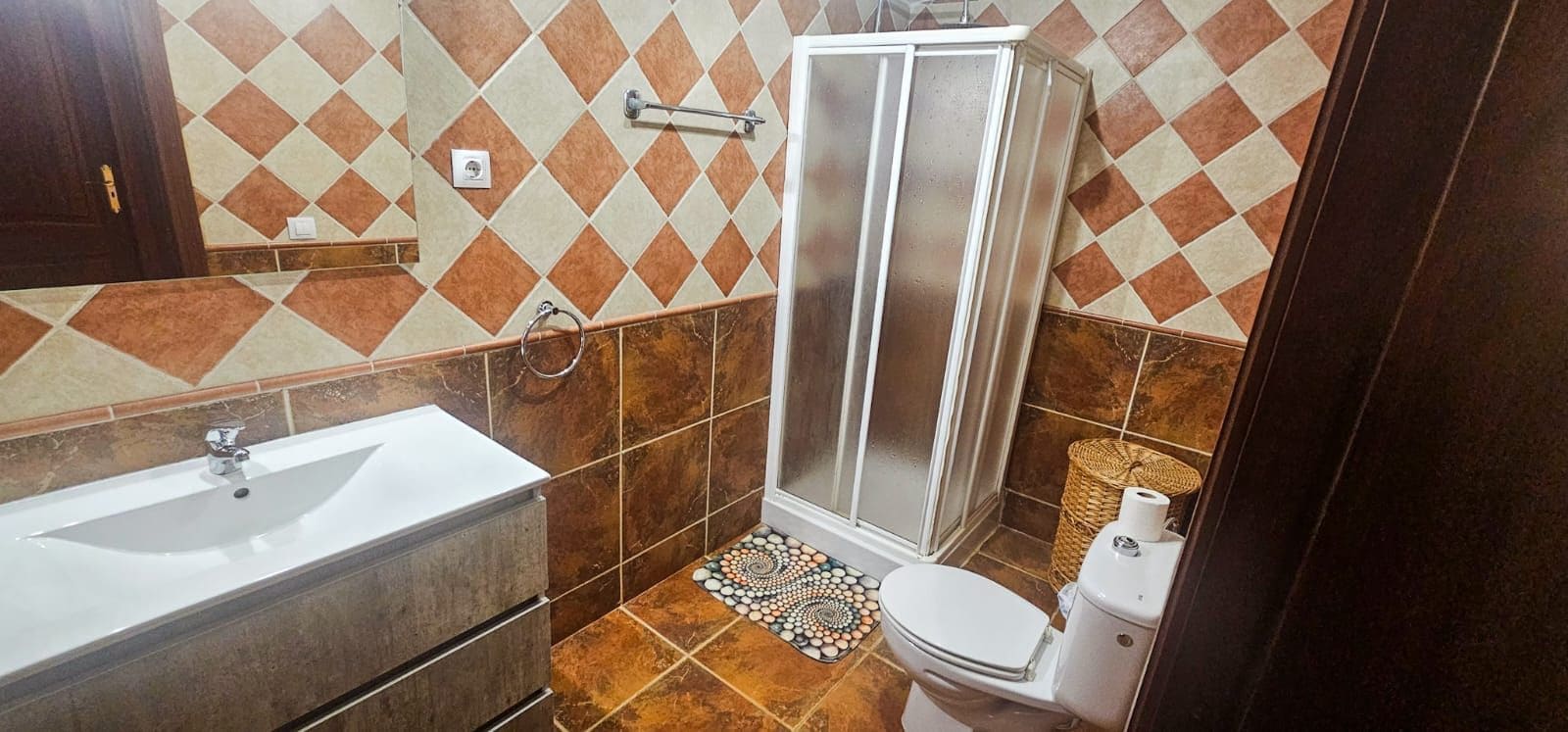 3 bedroom Villa for sale in Antigua with pool garage - € 450,000 (Ref: 9125836)