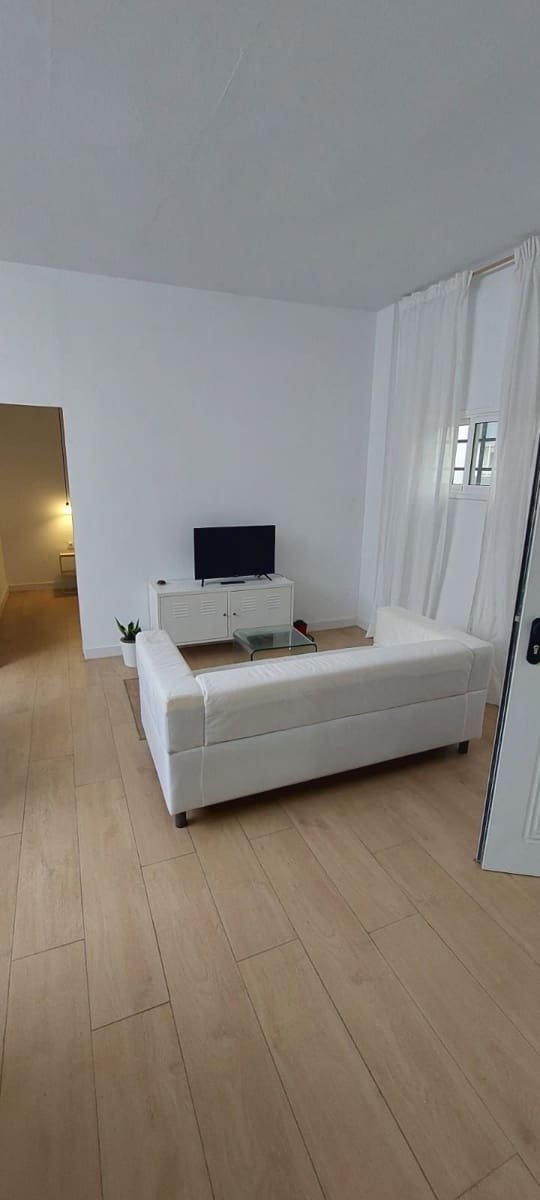 Apartamento de 2 habitaciones en Corralejo en venta - 185.000 € (Ref: 9125844)