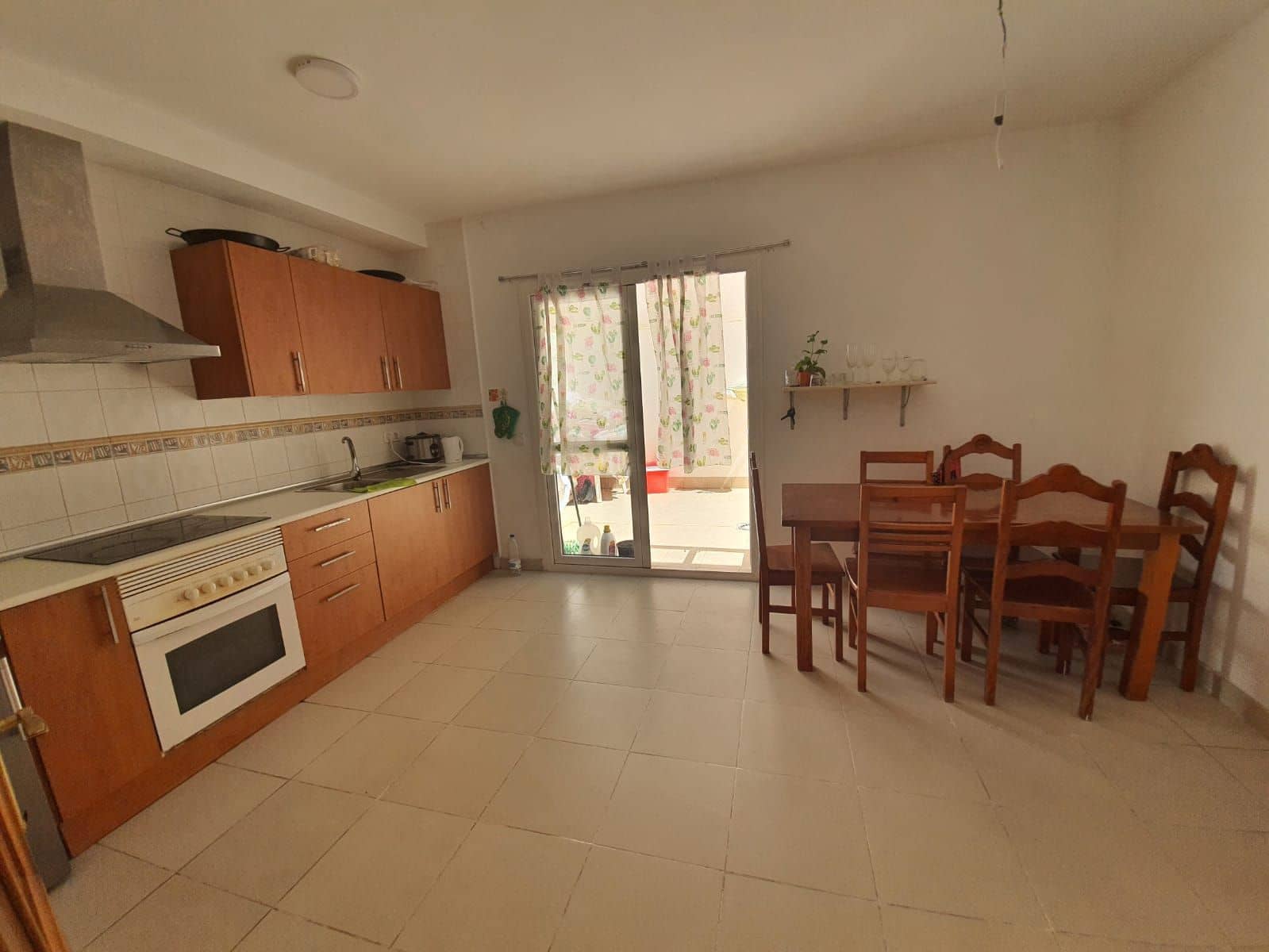 4 soveværelse Byhus til salg i Puerto del Rosario - € 220.000 (Ref: 9129513)