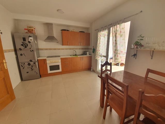 4 soveværelse Byhus til salg i Puerto del Rosario - € 220.000 (Ref: 9129513)