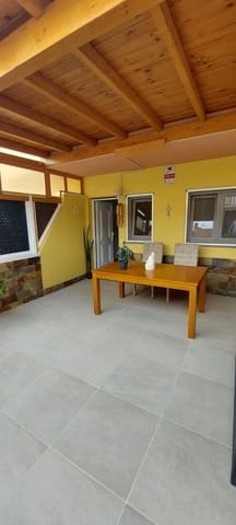 3 soverom Hus til salgs i Puerto del Rosario - € 195 000 (Ref: 9142656)