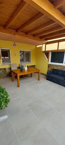 3 soverom Hus til salgs i Puerto del Rosario - € 195 000 (Ref: 9142656)