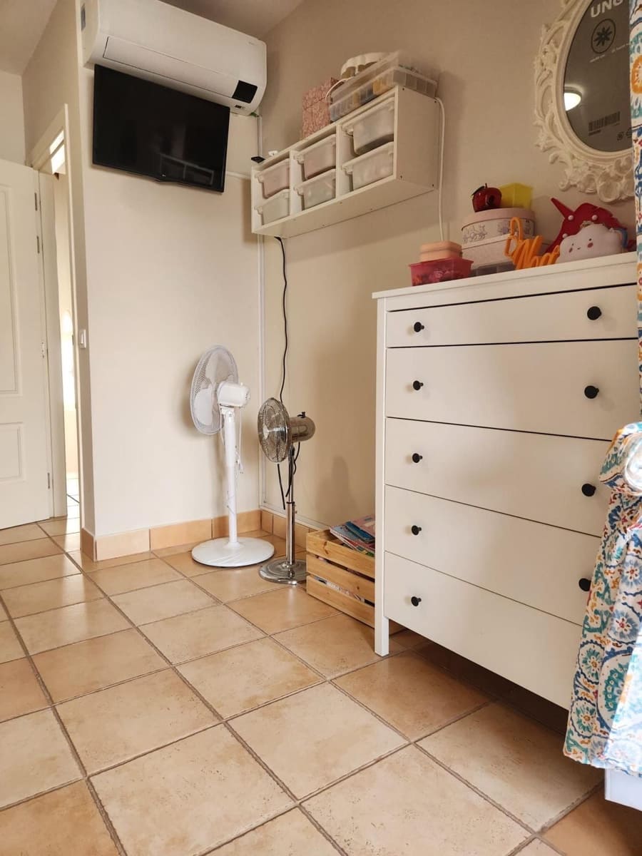 2 soveværelse Byhus til salg i Antigua - € 245.000 (Ref: 9162067)