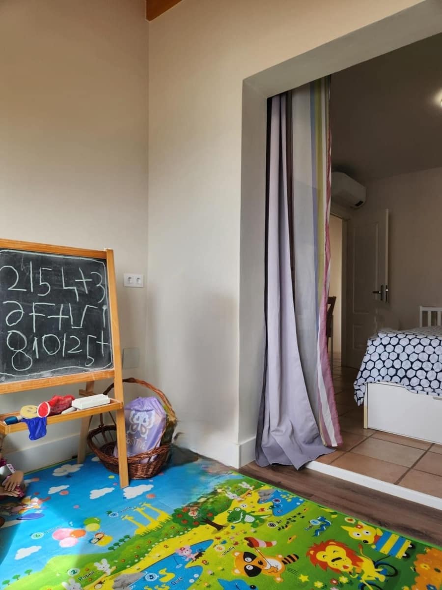 2 soveværelse Byhus til salg i Antigua - € 245.000 (Ref: 9162067)