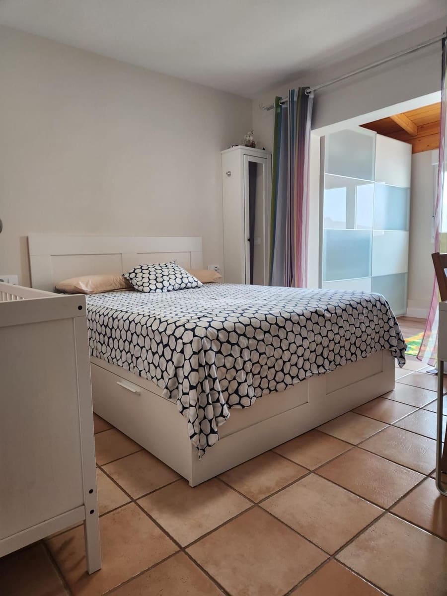 2 soveværelse Byhus til salg i Antigua - € 245.000 (Ref: 9162067)