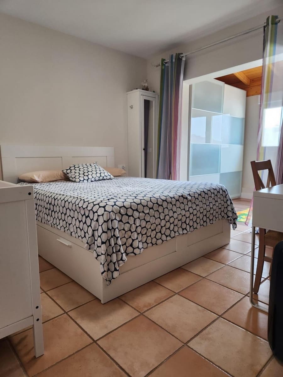 2 soveværelse Byhus til salg i Antigua - € 245.000 (Ref: 9162067)