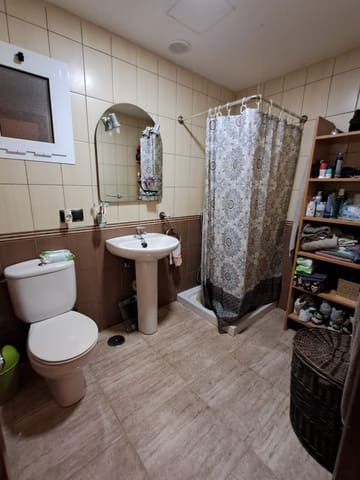 3 bedroom Apartment for sale in Puerto del Rosario - € 175,000 (Ref: 9217190)