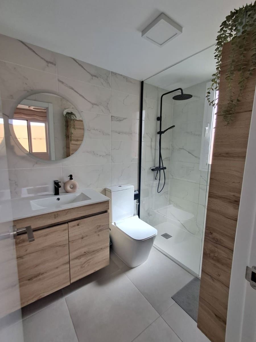 3 makuuhuone Huvila myytävänä paikassa Costa de Antigua mukana uima-altaan 
autotalli - 450 000 € (Ref: 9256788)