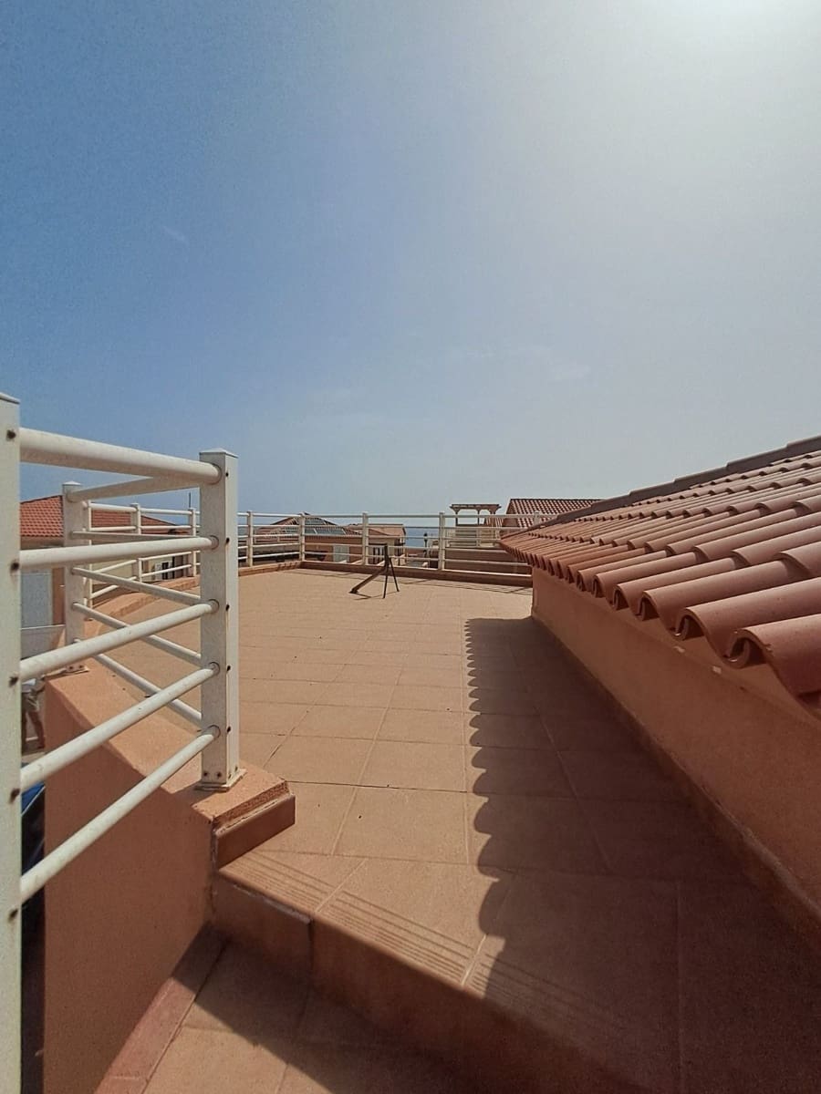 3 makuuhuone Huvila myytävänä paikassa Costa de Antigua mukana uima-altaan 
autotalli - 450 000 € (Ref: 9256788)