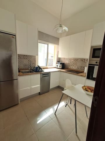 3 soveværelse Villa til salg i Costa de Antigua, Antigua med swimmingpool garage - € 450.000 (Ref: 9256788)