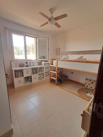 3 soveværelse Villa til salg i Costa de Antigua, Antigua med swimmingpool garage - € 450.000 (Ref: 9256788)