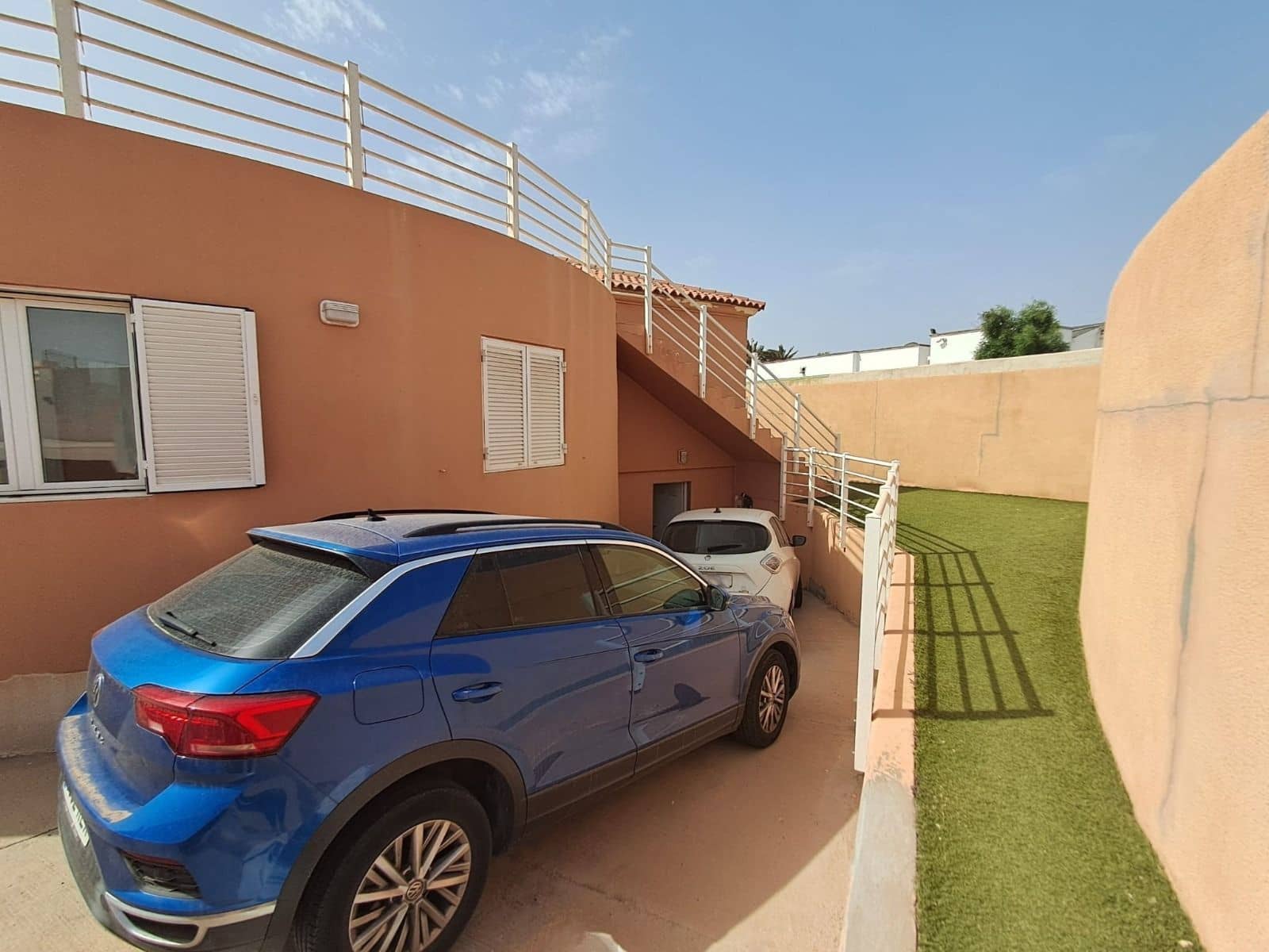 3 makuuhuone Huvila myytävänä paikassa Costa de Antigua mukana uima-altaan 
autotalli - 450 000 € (Ref: 9256788)