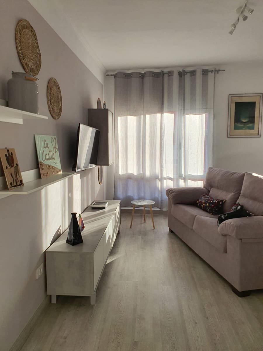 2 bedroom Apartment for sale in Puerto del Rosario - € 182,000 (Ref: 9269211)