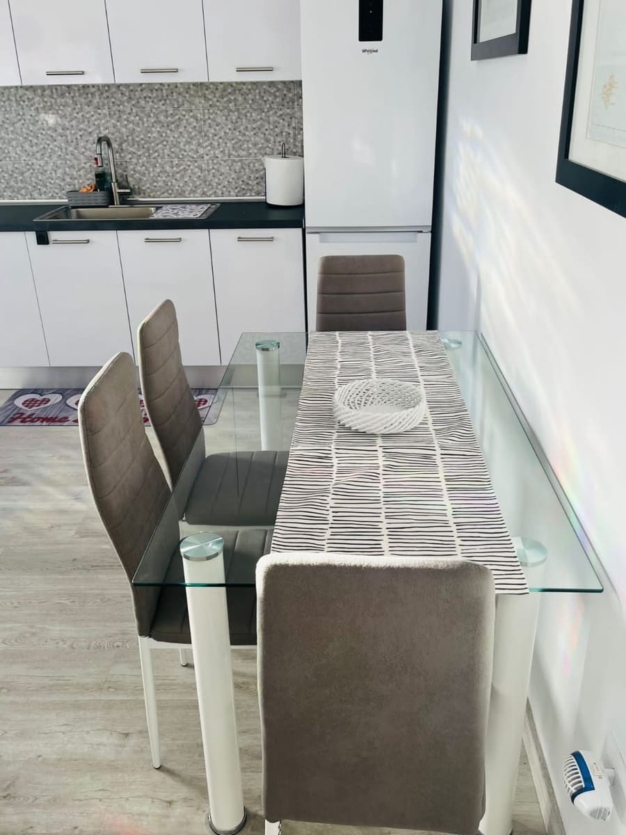 2 bedroom Apartment for sale in Puerto del Rosario - € 182,000 (Ref: 9269211)