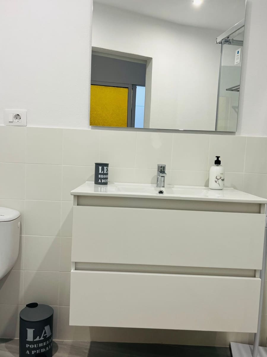 2 bedroom Apartment for sale in Puerto del Rosario - € 182,000 (Ref: 9269211)