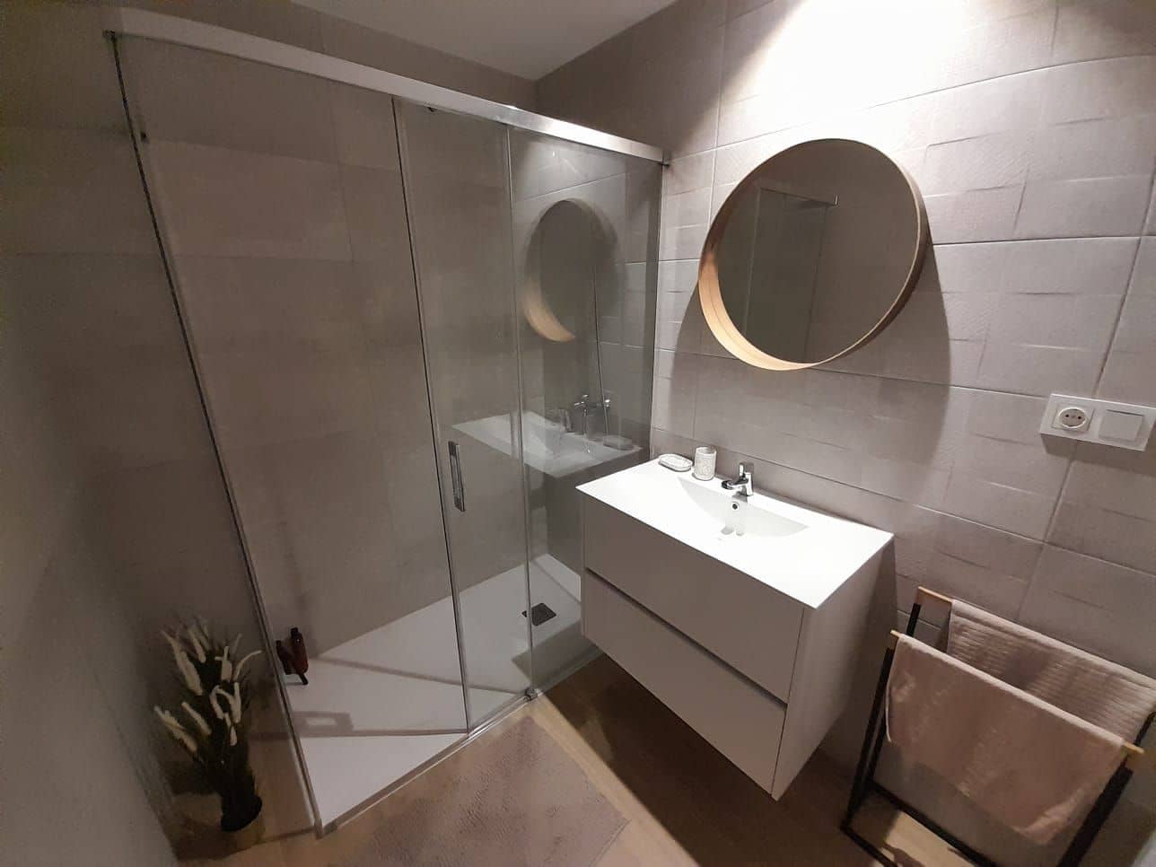 3 sypialnia Willa na sprzedaż w La Oliva z basenem garażem - 445 000 € (Ref: 9371809)