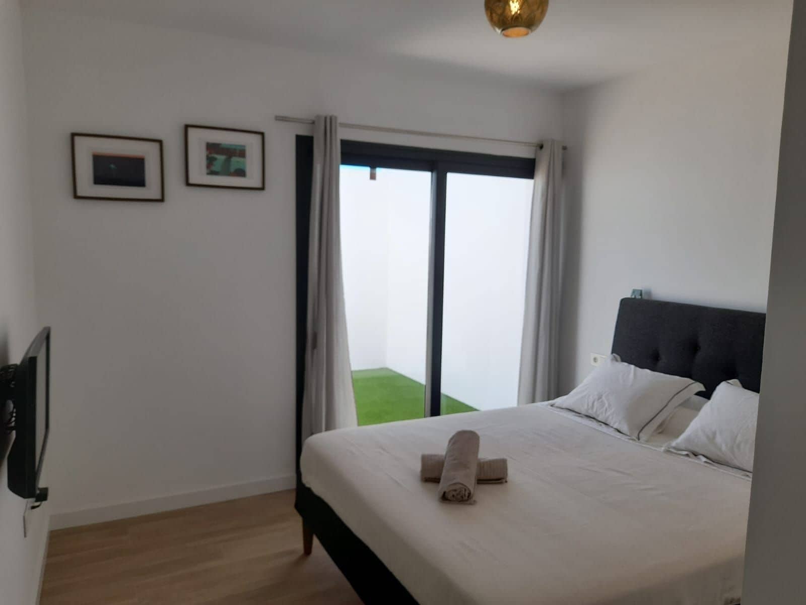 3 sypialnia Willa na sprzedaż w La Oliva z basenem garażem - 445 000 € (Ref: 9371809)