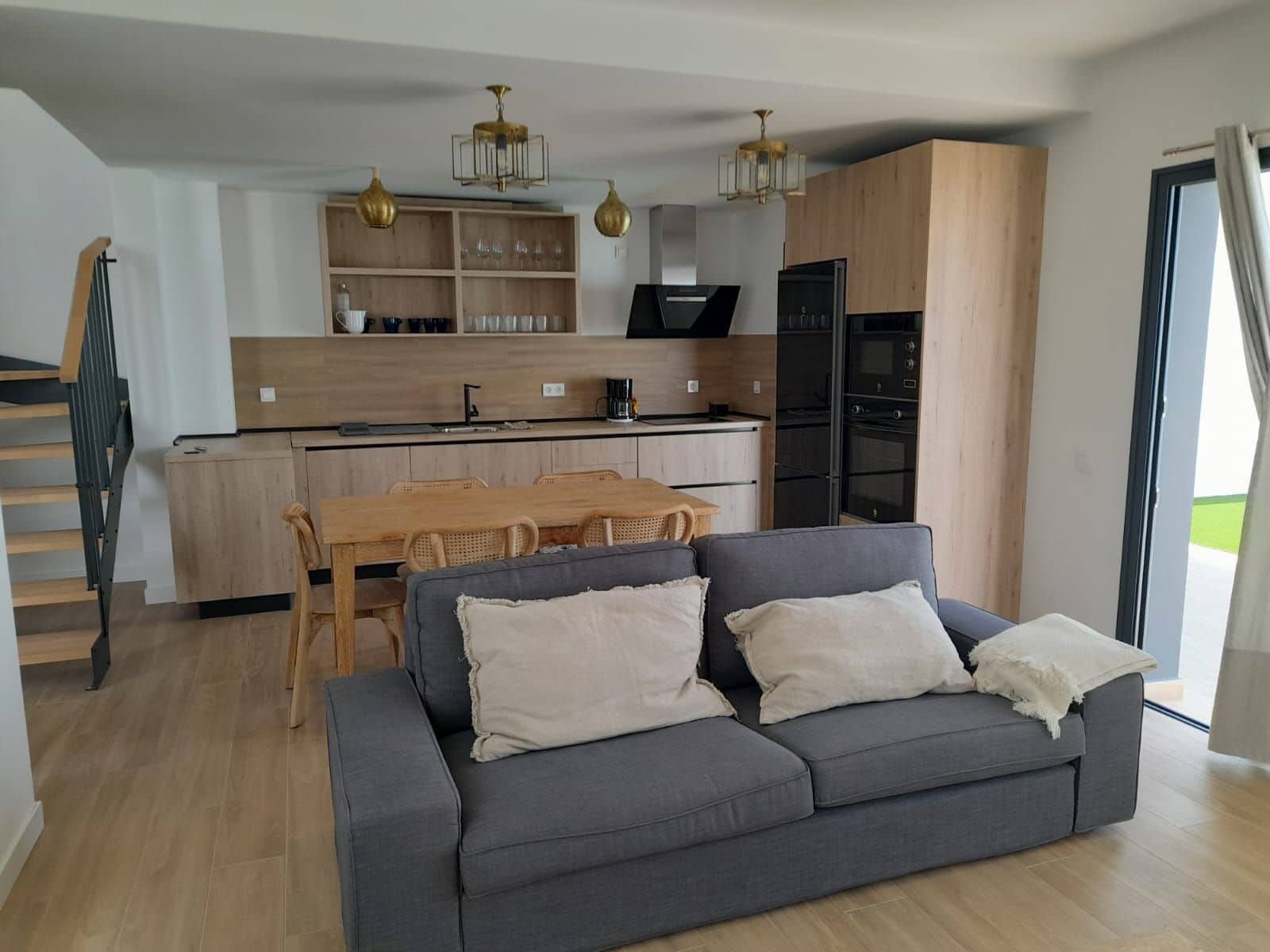 3 sypialnia Willa na sprzedaż w La Oliva z basenem garażem - 445 000 € (Ref: 9371809)