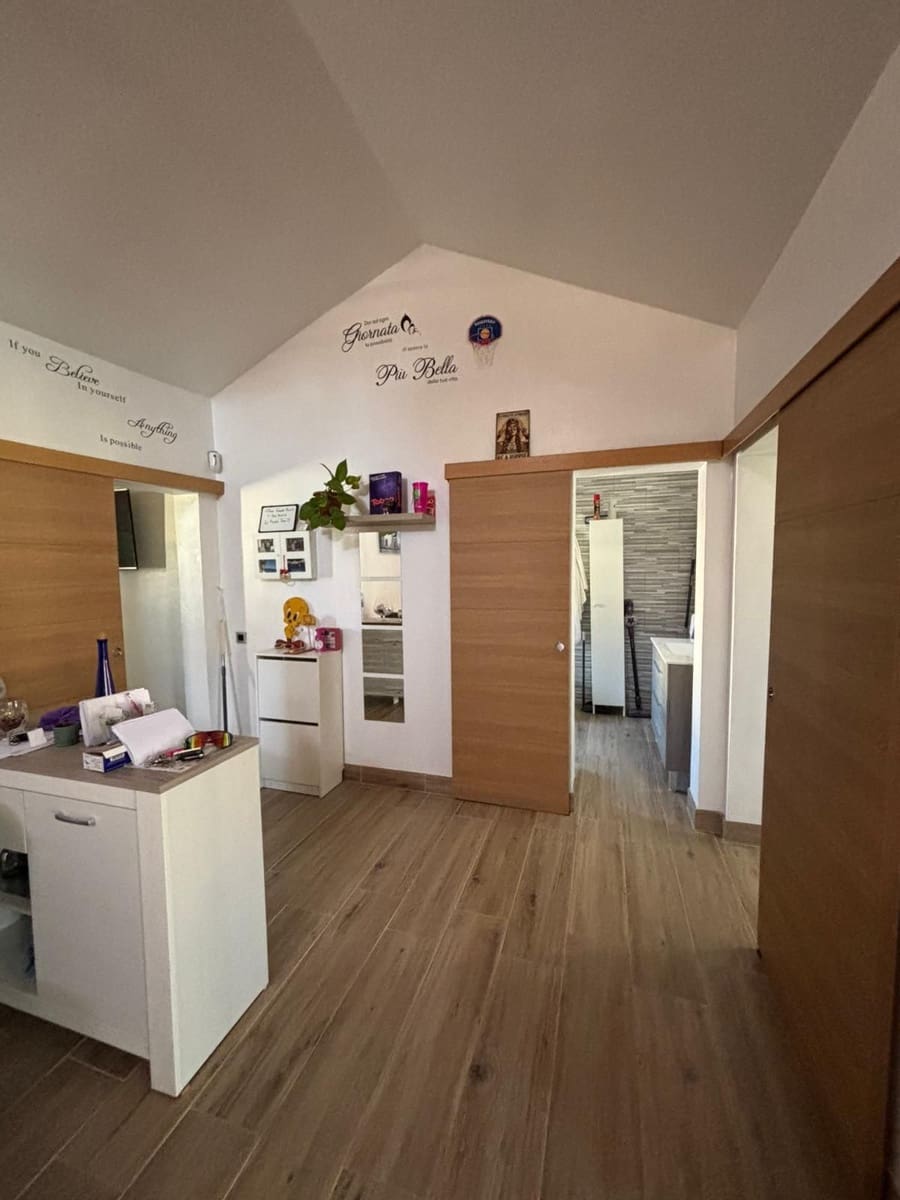 2 soveværelse Bungalow til salg i Pajara med swimmingpool garage - € 230.000 (Ref: 9376677)