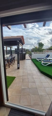 2 soveværelse Villa til salg i Parque Holandés, La Oliva - € 550.000 (Ref: 9413739)