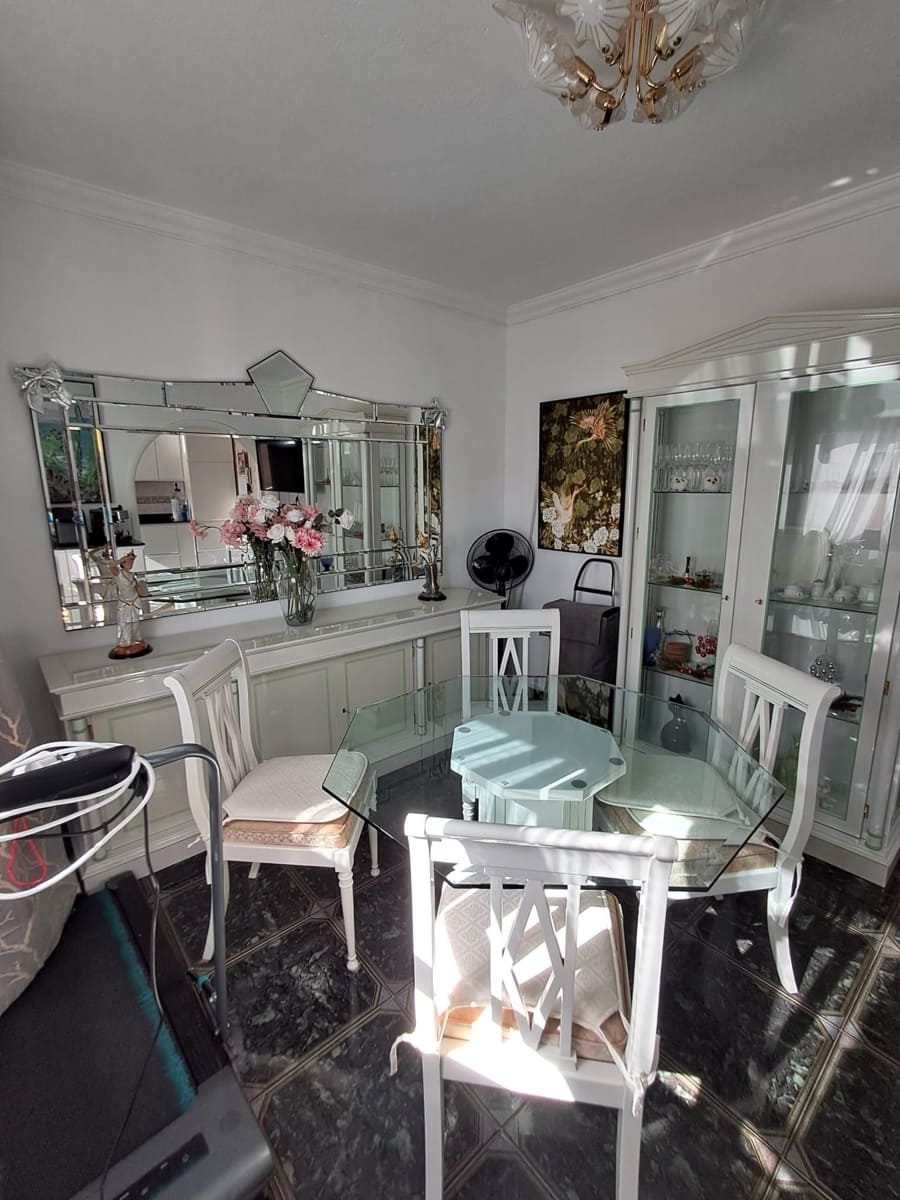 Apartamento de 2 habitaciones en Puerto del Rosario en venta - 175.000 € (Ref: 9461812)