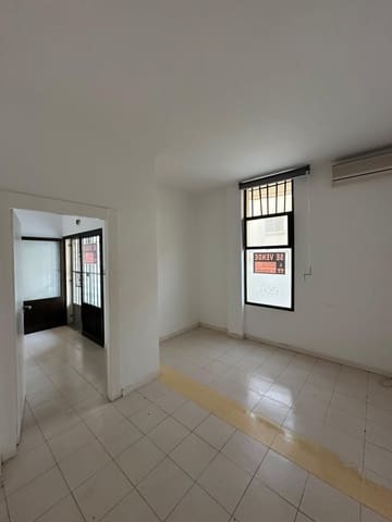 Kommersiell til salgs i Corralejo, La Oliva - € 190 000 (Ref: 9524008)