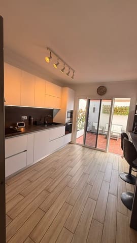 3 makuuhuone Huvila myytävänä paikassa Puerto del Rosario mukana 
autotalli - 299 000 € (Ref: 9655724)