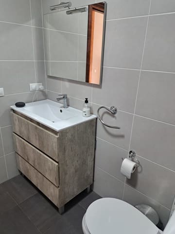 3 soveværelse Villa til salg i Puerto del Rosario med garage - € 283.500 (Ref: 9884143)