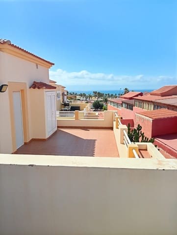 3 soveværelse Villa til salg i Caleta de Fuste, Antigua med swimmingpool - € 325.000 (Ref: 9947336)
