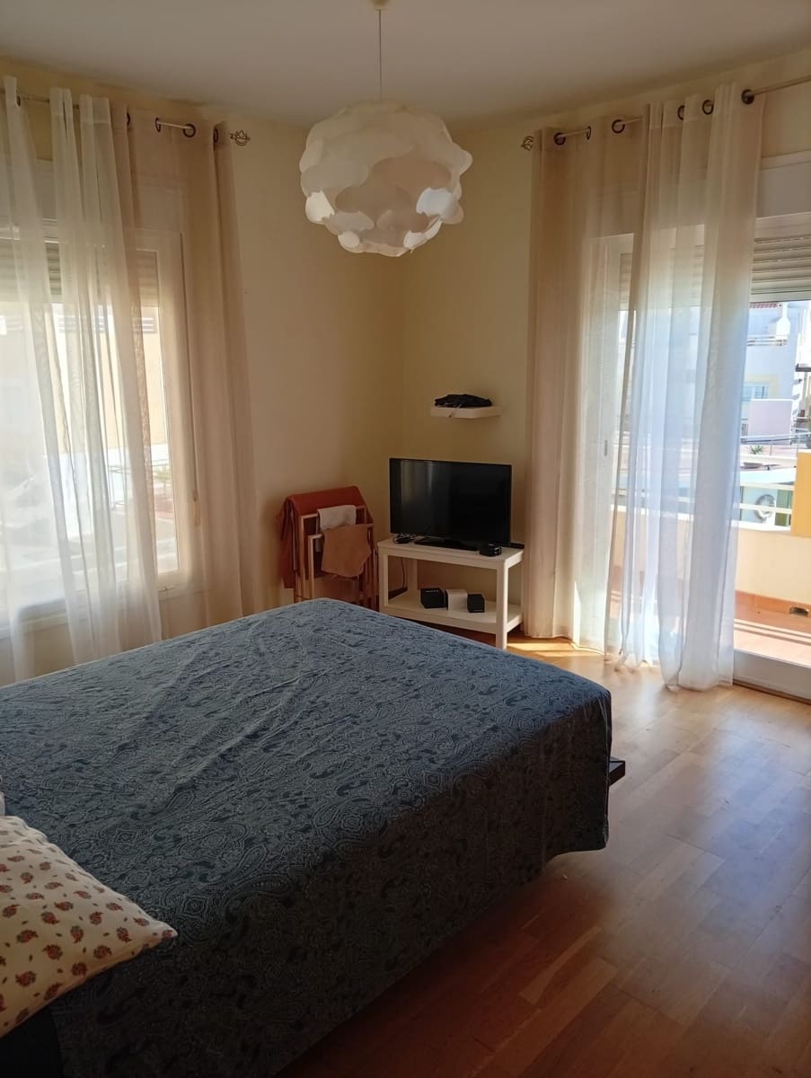 3 soveværelse Villa til salg i Caleta de Fuste med swimmingpool - € 325.000 (Ref: 9947336)