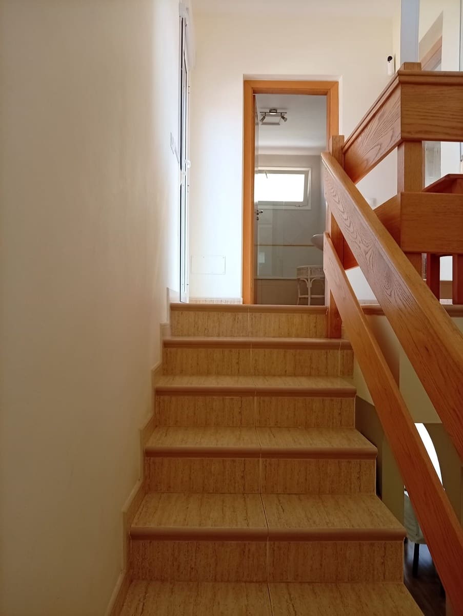 3 soveværelse Villa til salg i Caleta de Fuste med swimmingpool - € 325.000 (Ref: 9947336)