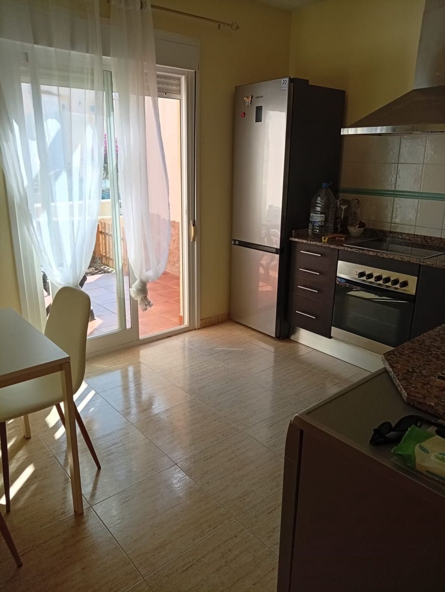 3 soveværelse Villa til salg i Caleta de Fuste med swimmingpool - € 325.000 (Ref: 9947336)